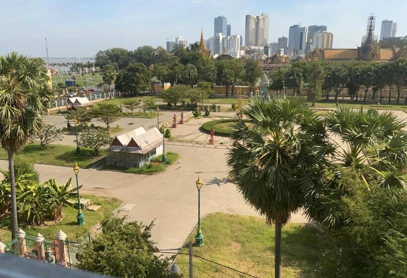 פנסיון Julieka’s Guesthouse