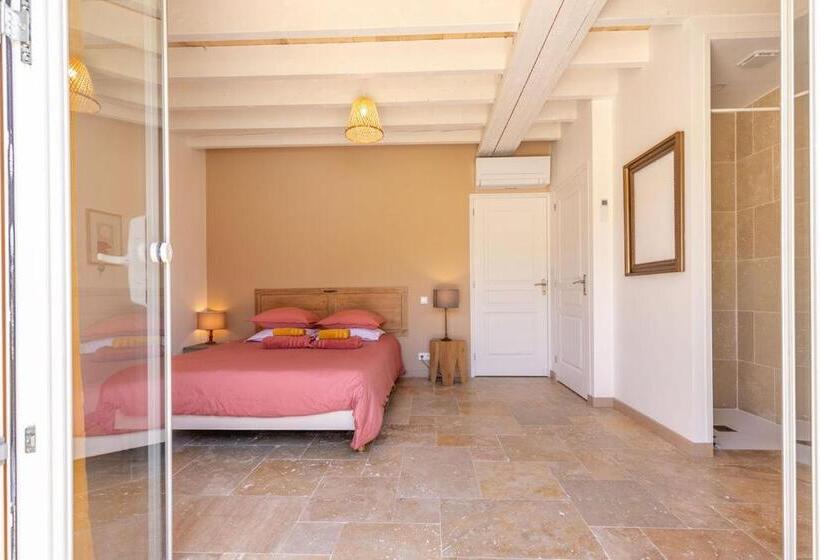 بنسيون L As De Seur