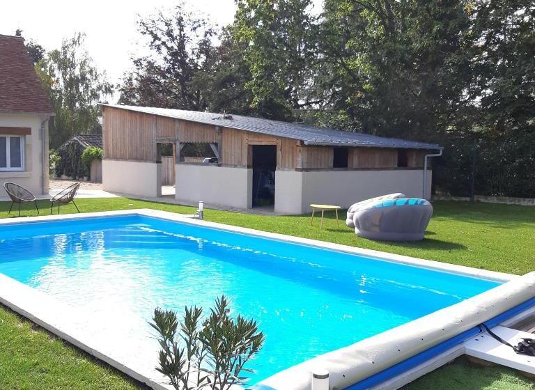 بنسيون L As De Seur