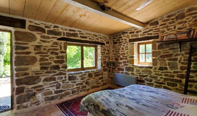 بنسيون Les Boissèdes, Maison De Caractère Au Cœur Des Vans