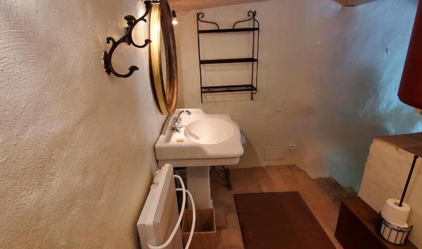 بنسيون Les Boissèdes, Maison De Caractère Au Cœur Des Vans