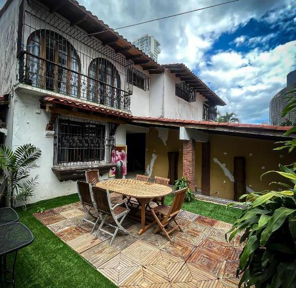 بنسيون Orho Hotel Marbella Panama City