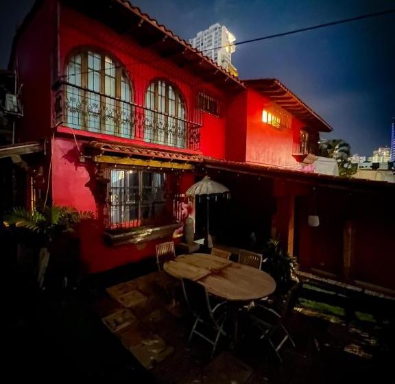 بنسيون Orho Hotel Marbella Panama City