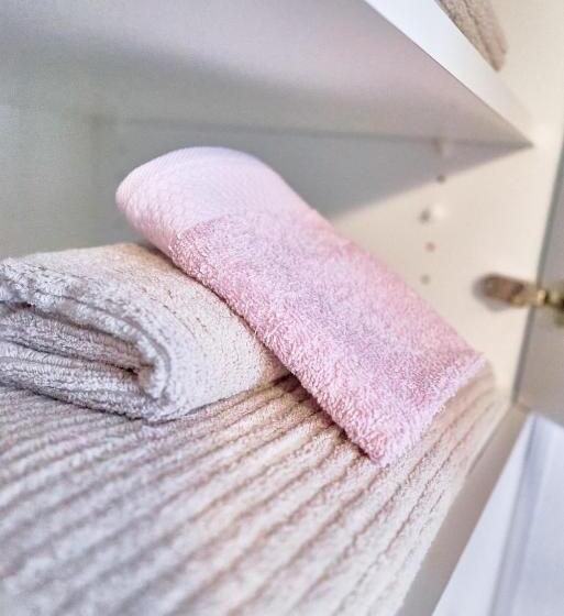 פנסיון Tripple Room With Bathroom