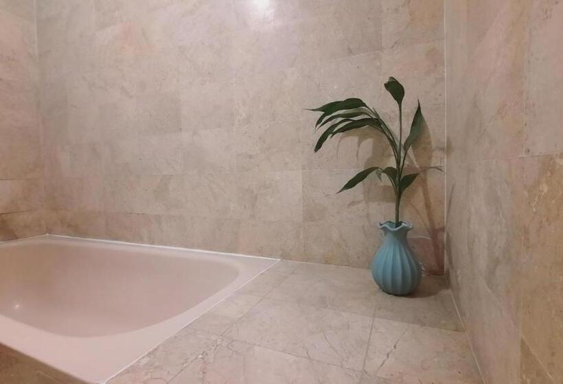 膳宿费 Villia Magnolia Sanur Bali 巴厘島玉蘭別墅