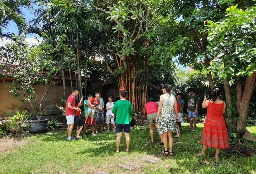 膳宿费 Villia Magnolia Sanur Bali 巴厘島玉蘭別墅