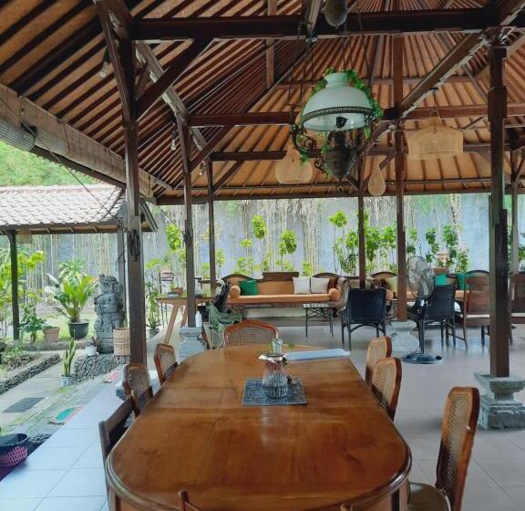 膳宿费 Villia Magnolia Sanur Bali 巴厘島玉蘭別墅