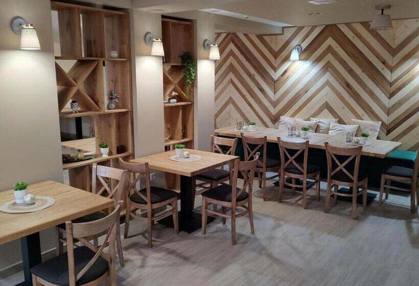 ペンション Youtopia Riverside