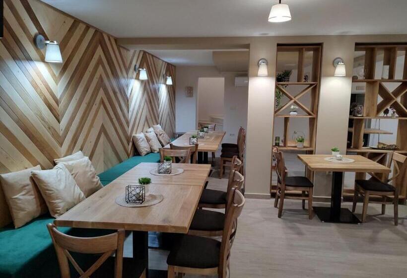 ペンション Youtopia Riverside