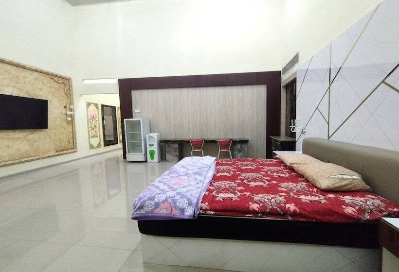 بنسيون Zahira Guesthouse Syariah