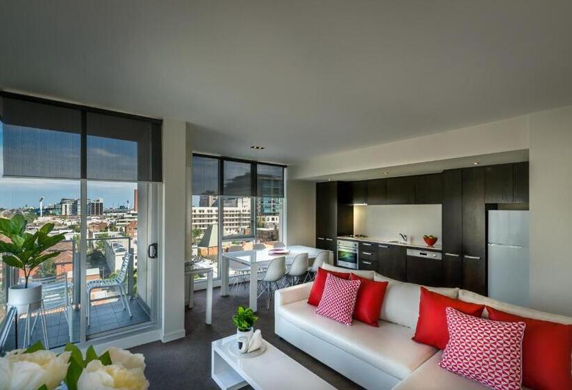 Adele Apartment Hotel East Melbourne