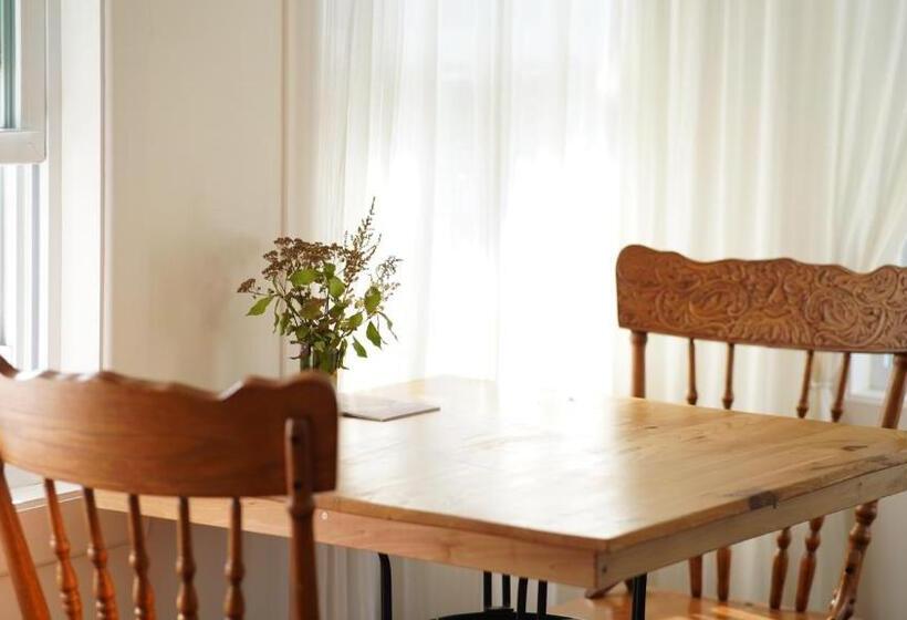 호스텔 Auberge Incroyable