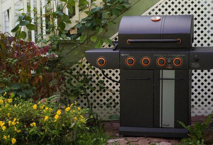 호스텔 Auberge Incroyable