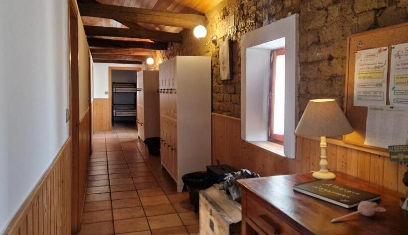 Albergue Laganares Pilgrims Hostel