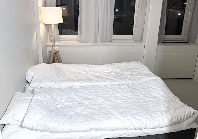 Общежитие Nomad Gardet