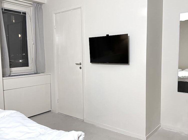 Общежитие Nomad Gardet