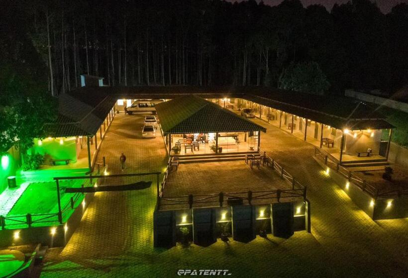 הוסטל Pousada Ipê Amarelo