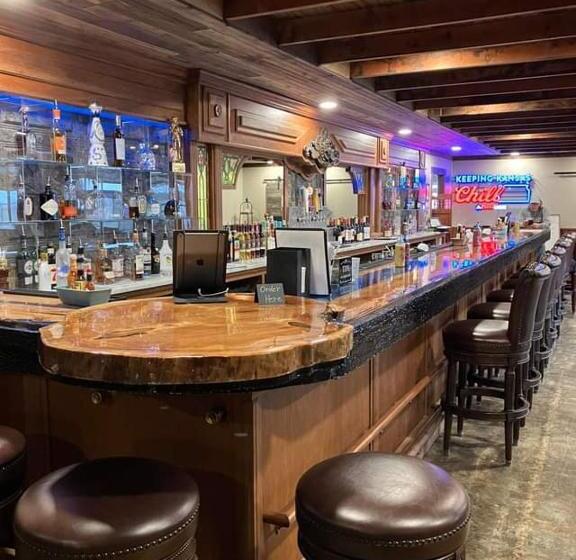 הוסטל Prairie Rose Inn