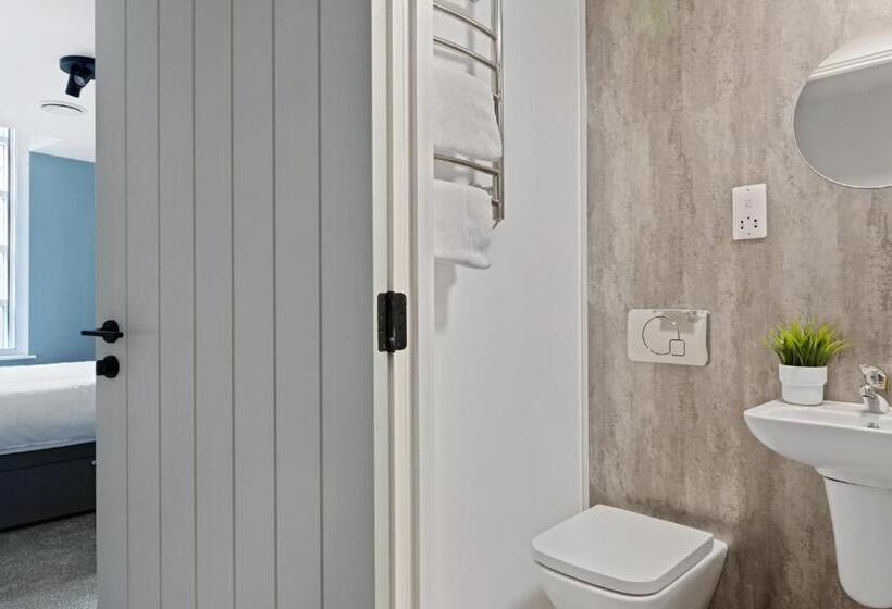 Albion Street Studios