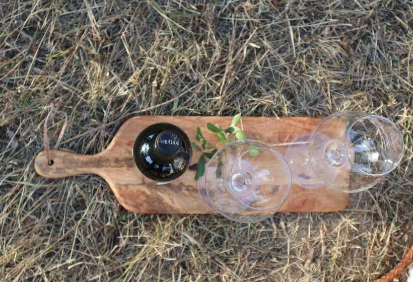 צימר Abbadia Wine Relais