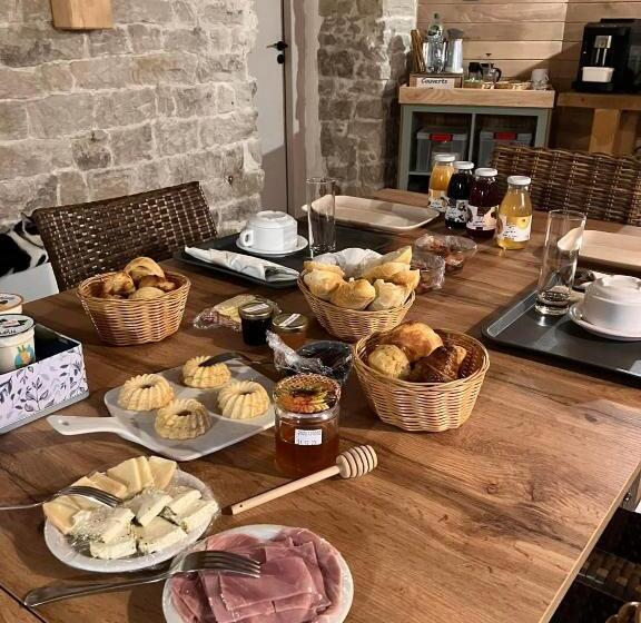 צימר L Hôtel Enfoncé, Chambres D Hôtes