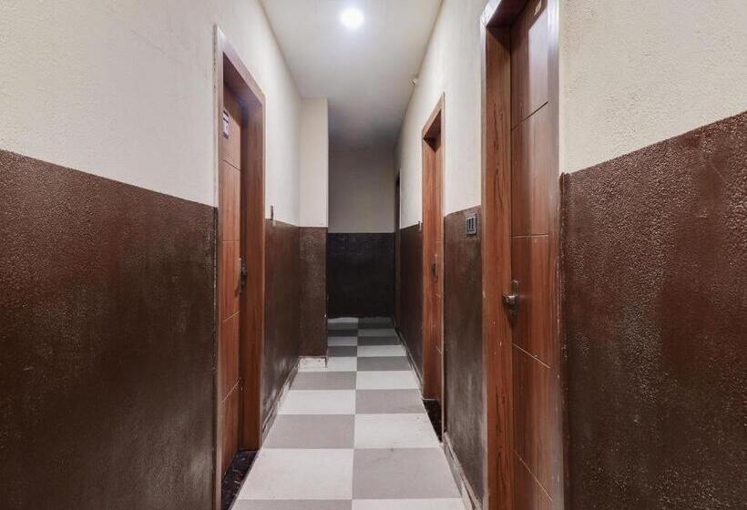 Collection O Hotel Fort Inn