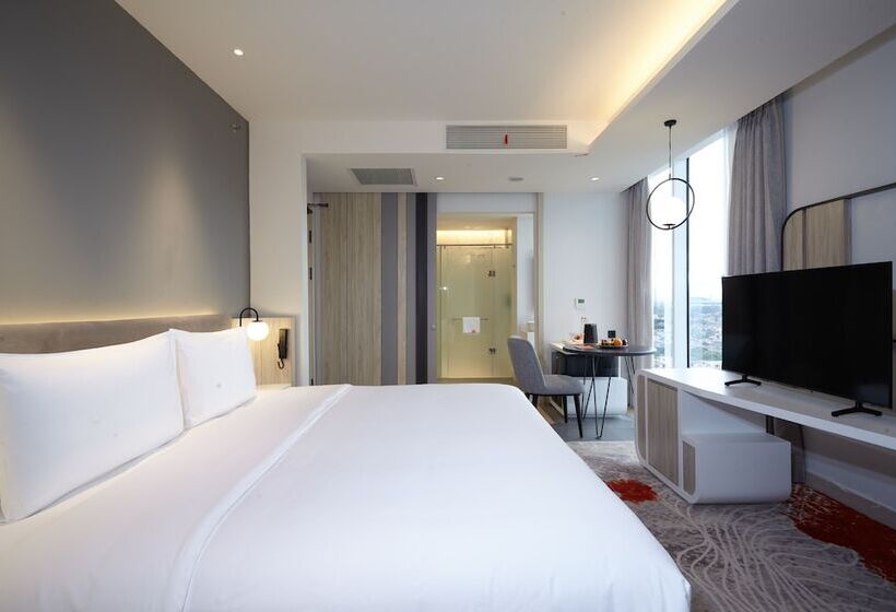 Harris Hotel & Convention Cibinong City Mall Bogor