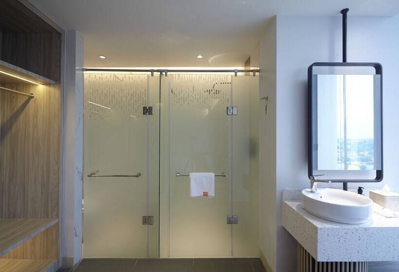 Harris Hotel & Convention Cibinong City Mall Bogor