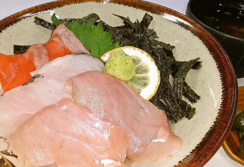 فندق Alpha One Yonago