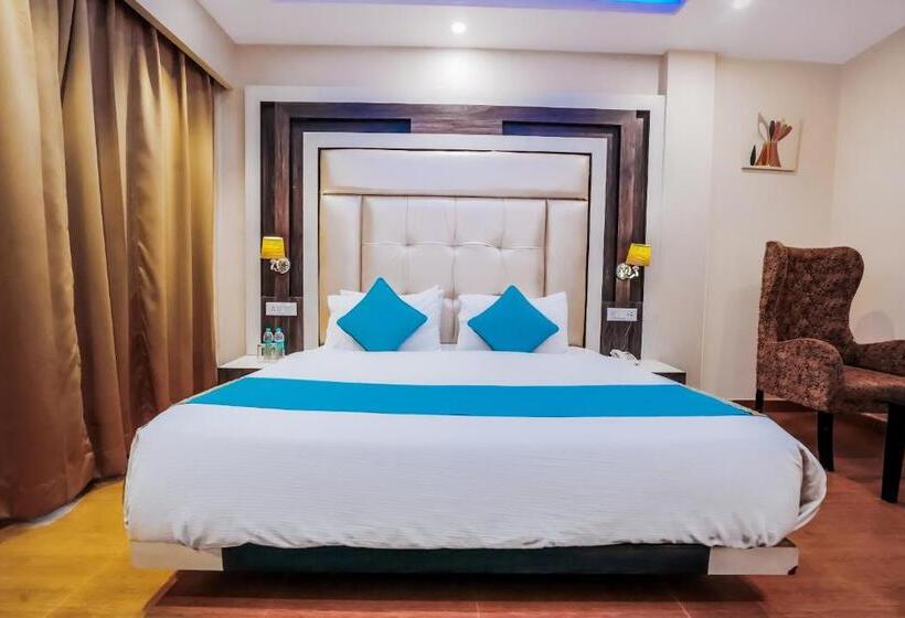 酒店 An Resort Mashobra !! Balcony View Rooms !! Parking !! Open Terrace !! Playing Zone !! Best Selling