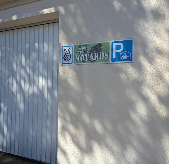 酒店 Auberge Des Pins