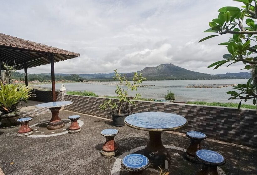 호텔 Baruna Lakeside View
