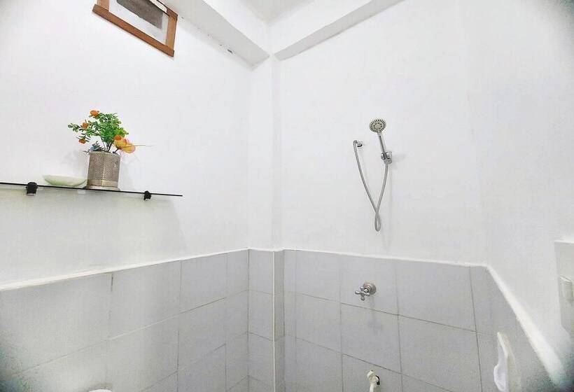 酒店 Charlz Angel Inn Iloilo