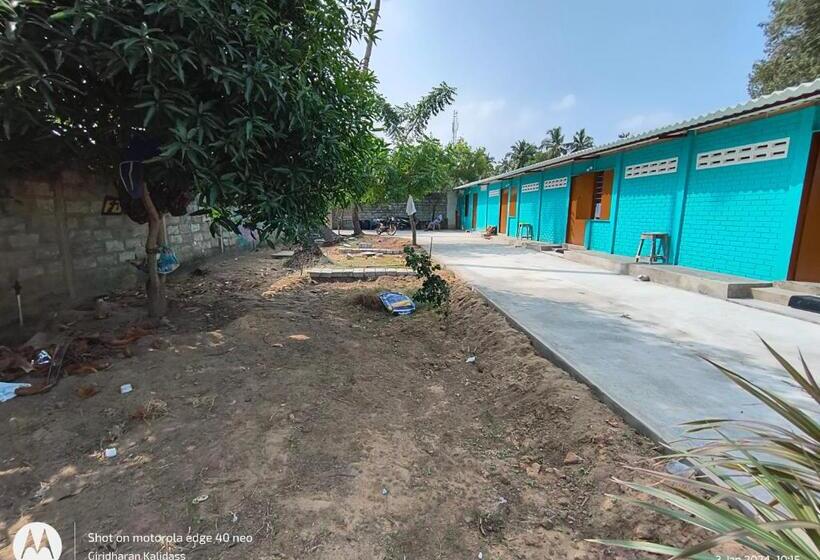 מלון כמוסות Kgp Farm Stay