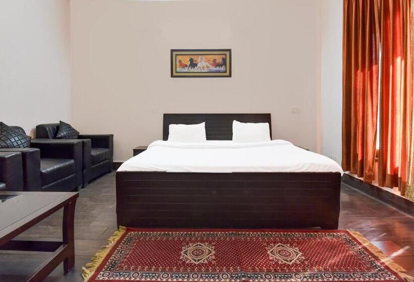 ホテル Homewood Suites And Guest House