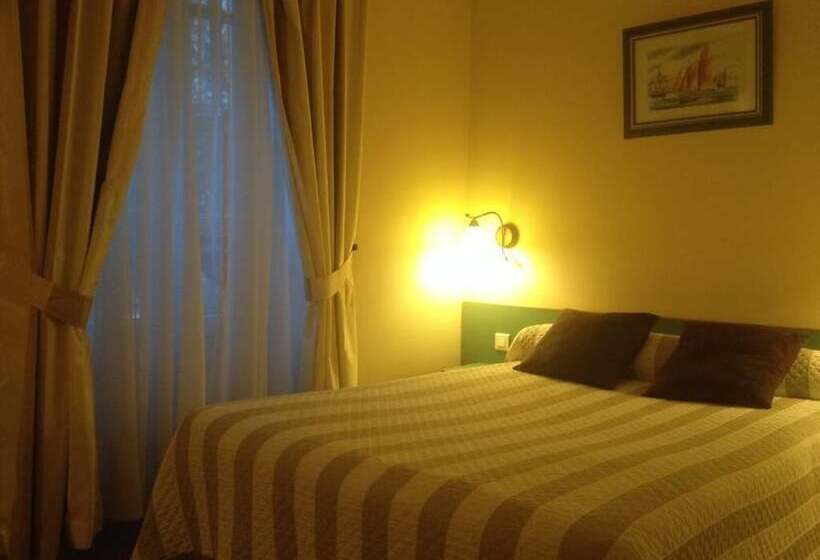 酒店 Hôtel Paris Vésinet Logis Hôtel Restaurant