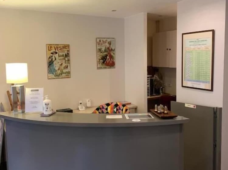 酒店 Hôtel Paris Vésinet Logis Hôtel Restaurant