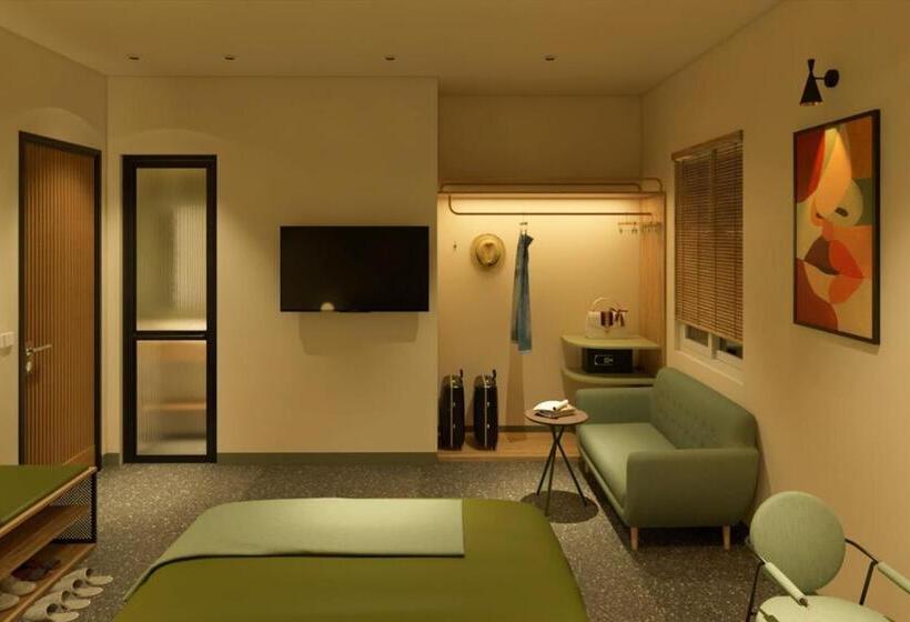 هتل Jim’s House