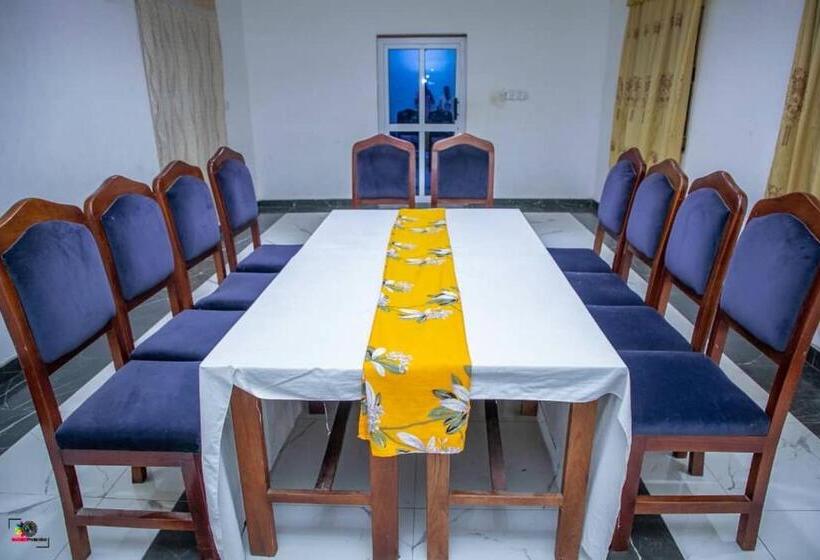 בית מלון כפרי Jukambo Lodge