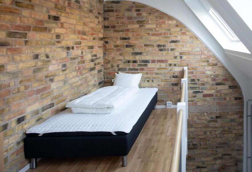 בית מלון כפרי L Havsporten