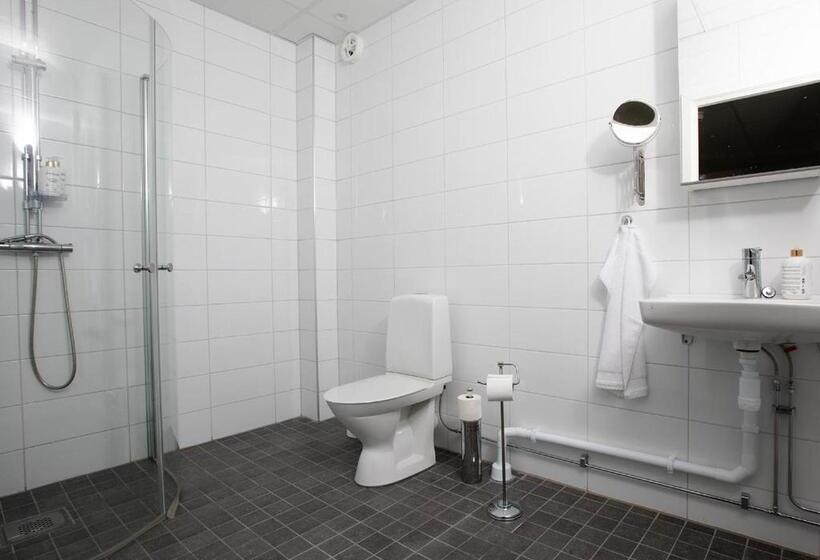 בית מלון כפרי L Havsporten