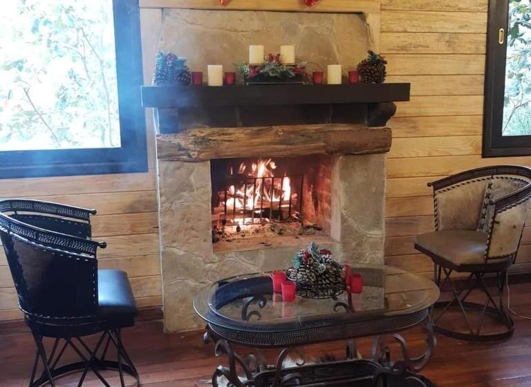 فندق La Cabaña Del Bosque