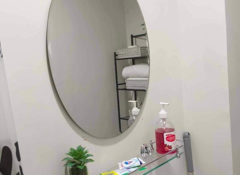 هتل Loop Spacious Studio Unit