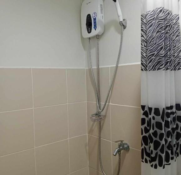 هتل Loop Spacious Studio Unit