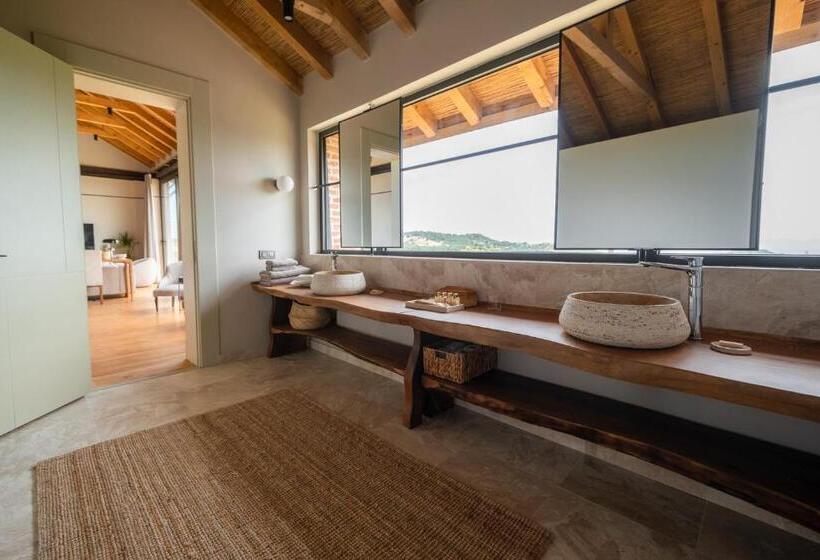 Hotel Mani̇ci̇ çi̇ftli̇k