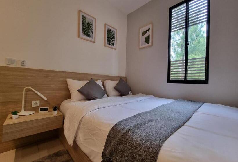 ホテル Oyo Life 93387 Sunarmi House