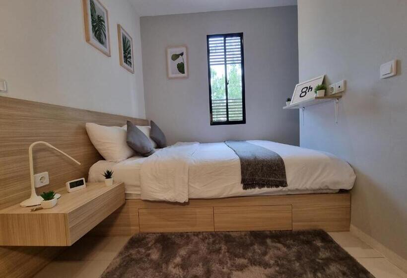 ホテル Oyo Life 93387 Sunarmi House