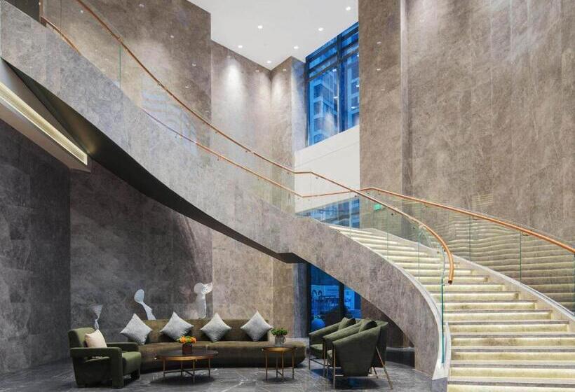 호텔 Park Inn By Radisson Nanchong Yilong Star City Plaza