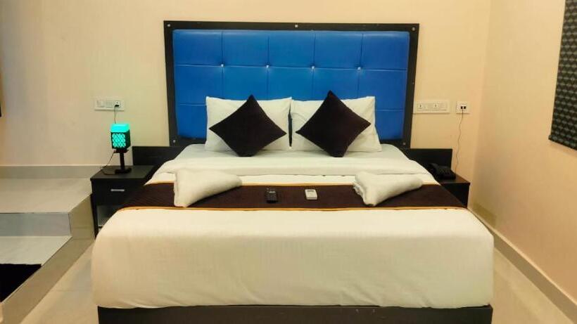 Отель Peacock Inn