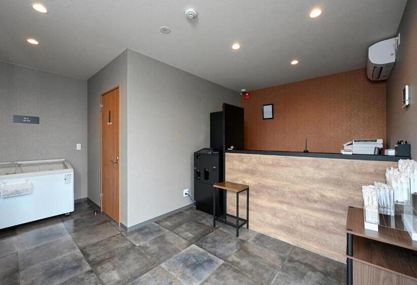 Отель R9 The Yard Nakama